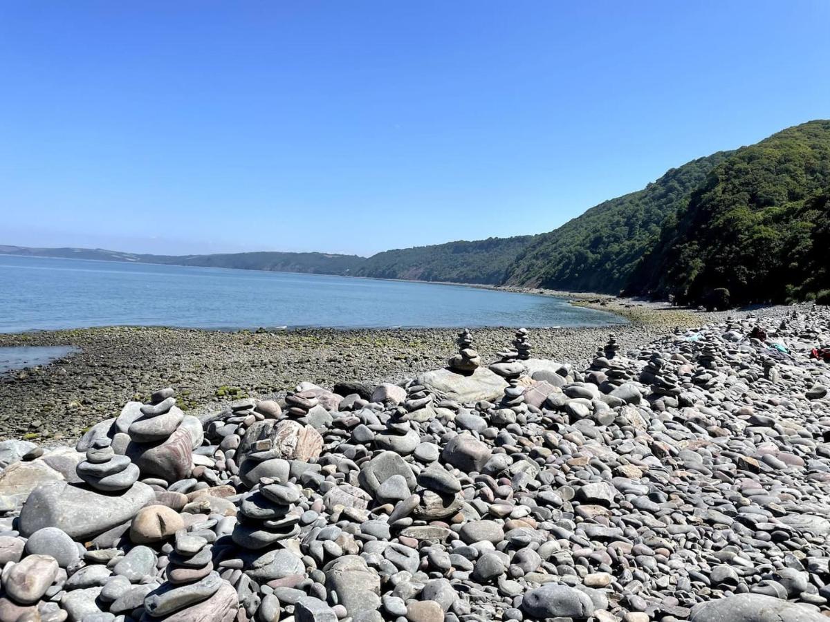Romantic Rural Break In Countryside Castle Grounds Private Retreat Wizards Rest Apartment Bishops Tawton